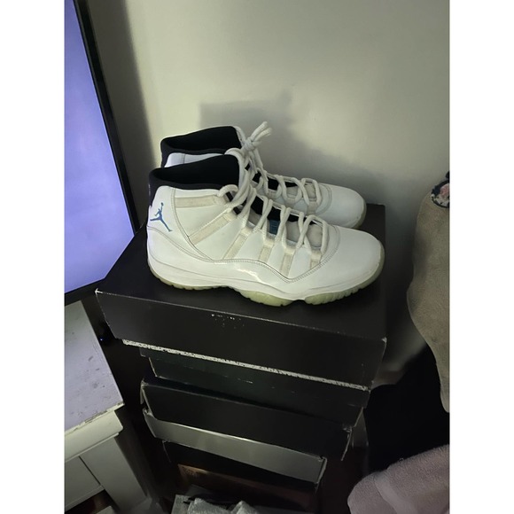 All 10.5 main image 6